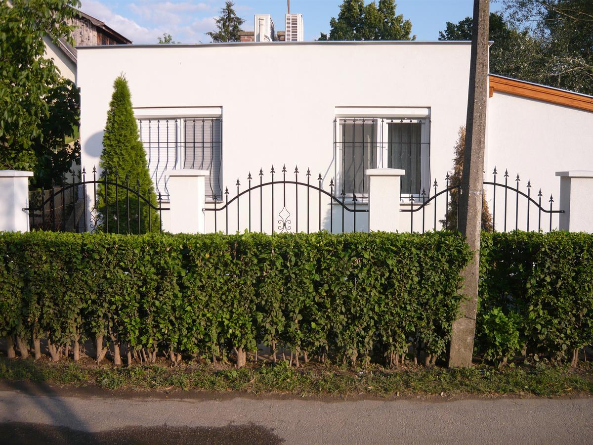 Apartamento Keresztmama Háza Hajdúszoboszló Exterior foto